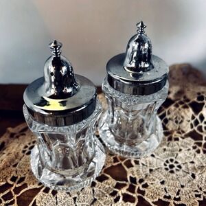 Pressed Glass Salt & Pepper Shakers Chrome Crown Point Lids New